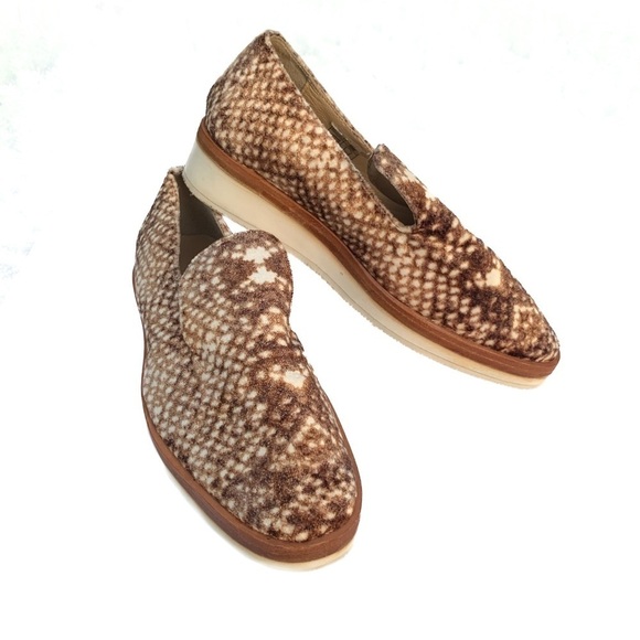 Free People Bohemian Western Snake Eyes Brown and White Loafer Slip Ons - Picture 1 of 12